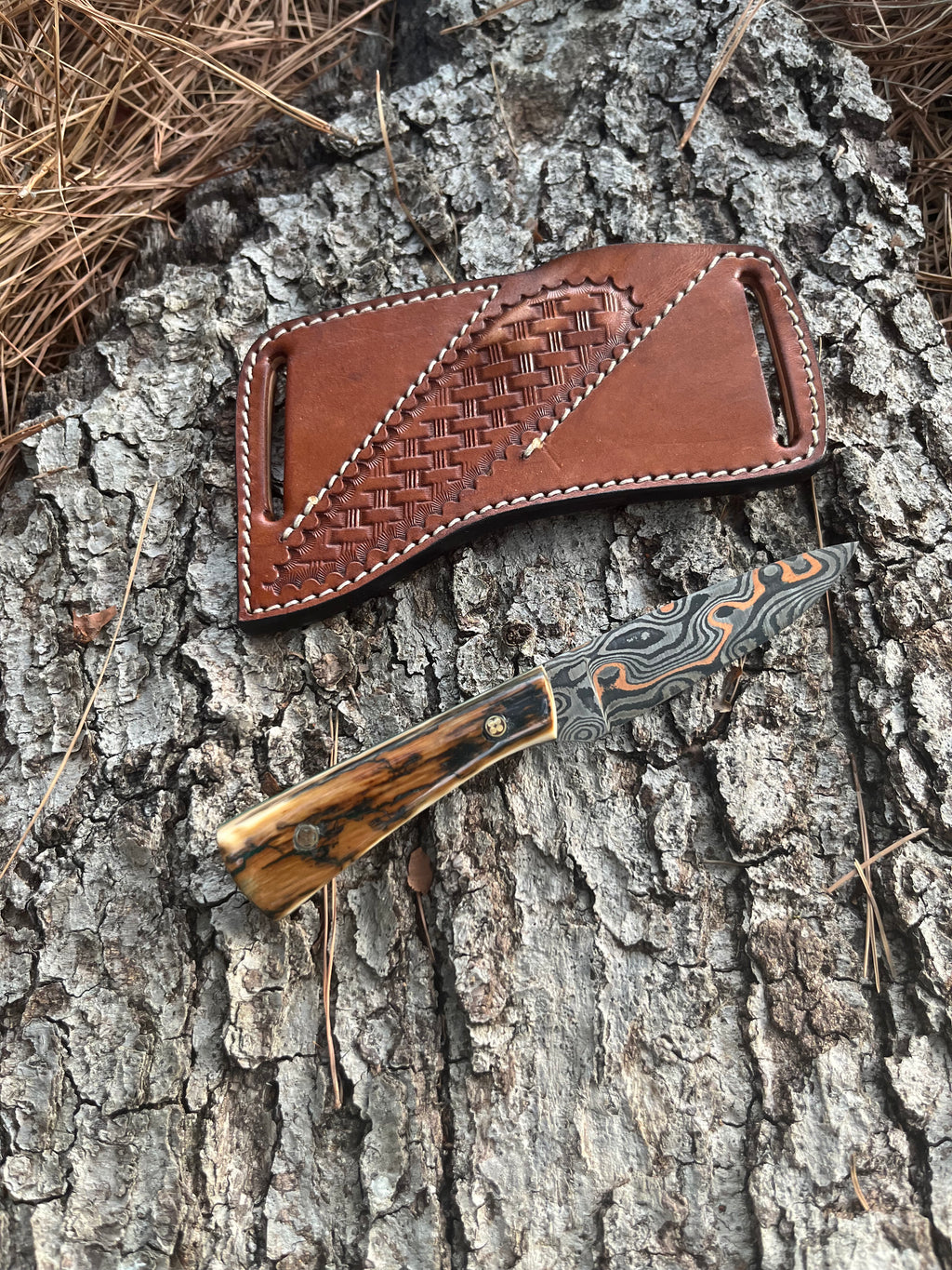 Baker Forge Damascus, Mammoth tusk